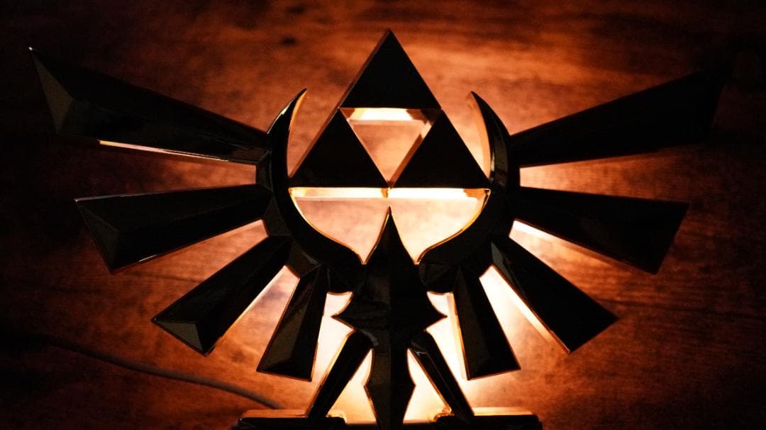 ハイラル王国の紋章 トライフォース ゼルダの伝説 ディスプレイ インテリア