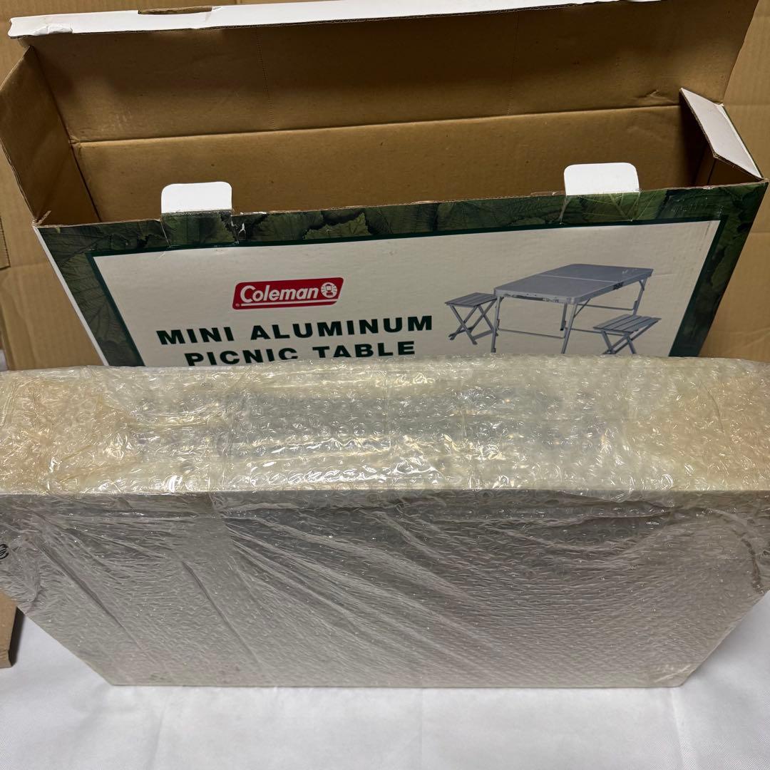 M8885 未使用 コールマン アルミ製 テーブル チェアセット170-5611