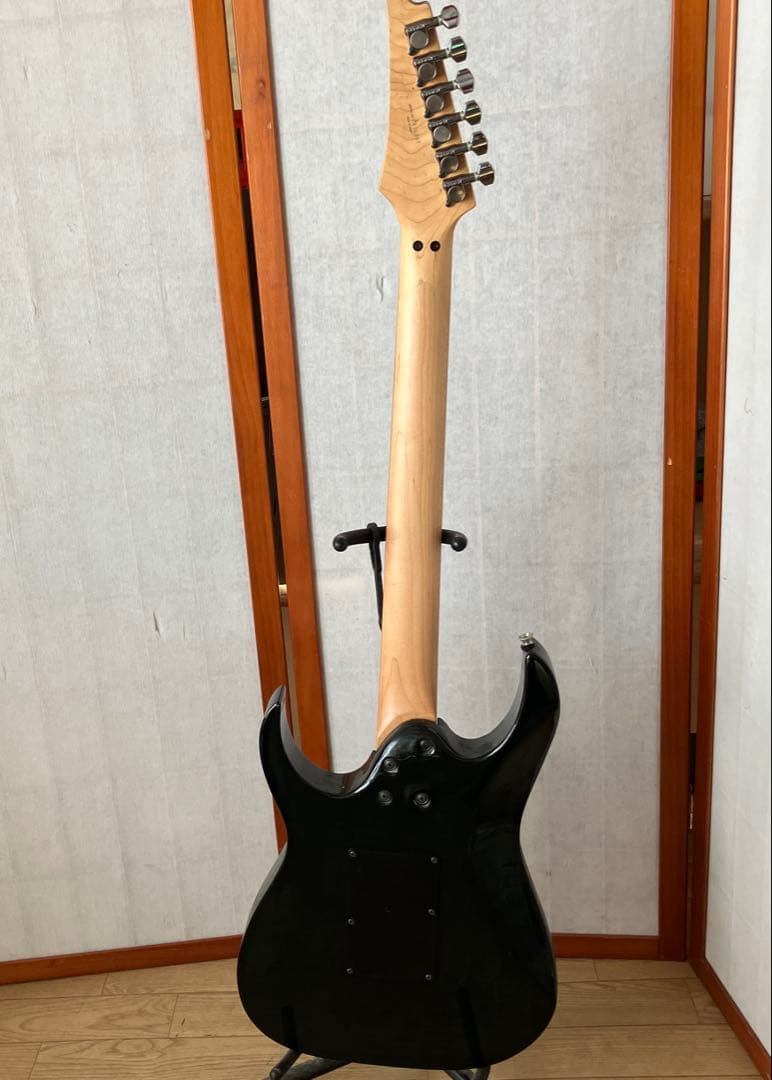 r*d様 ジャンク　Ibanez エレキギター ブラックとギターケース付き