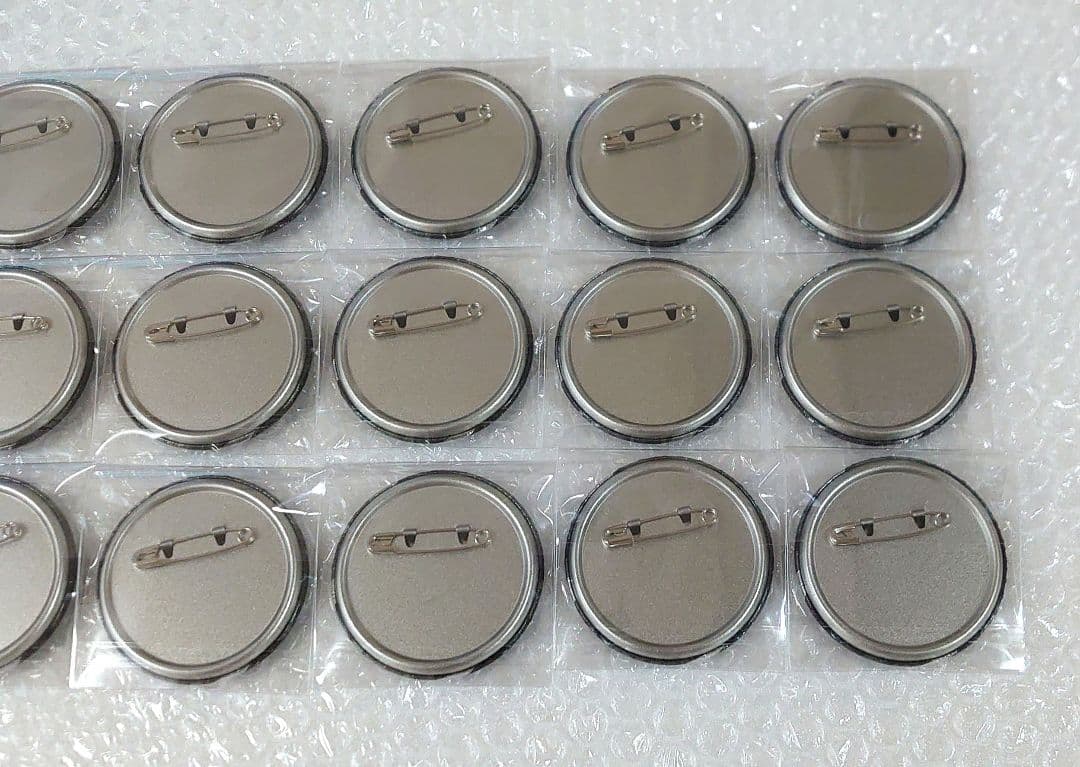 ヒロアカ　渋谷　東急コラボ　相澤消太　缶バッジ　購入特典　カード　ミニキャラ