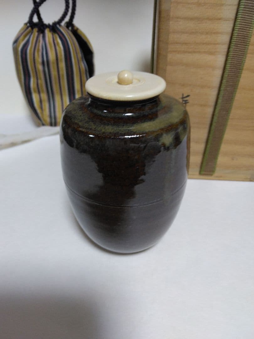 u*1様 高取喜恵 作 高取茶入 高取焼