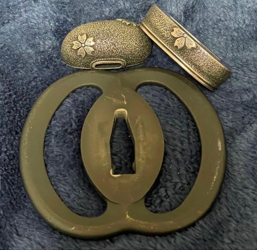 鍔 海鼠 宮本武蔵　逆刃刀 桜・縁頭・銀古美　セット