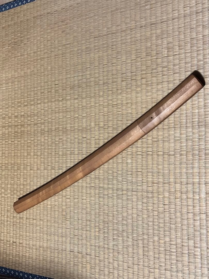 壱　　模造刀　白鞘　２点