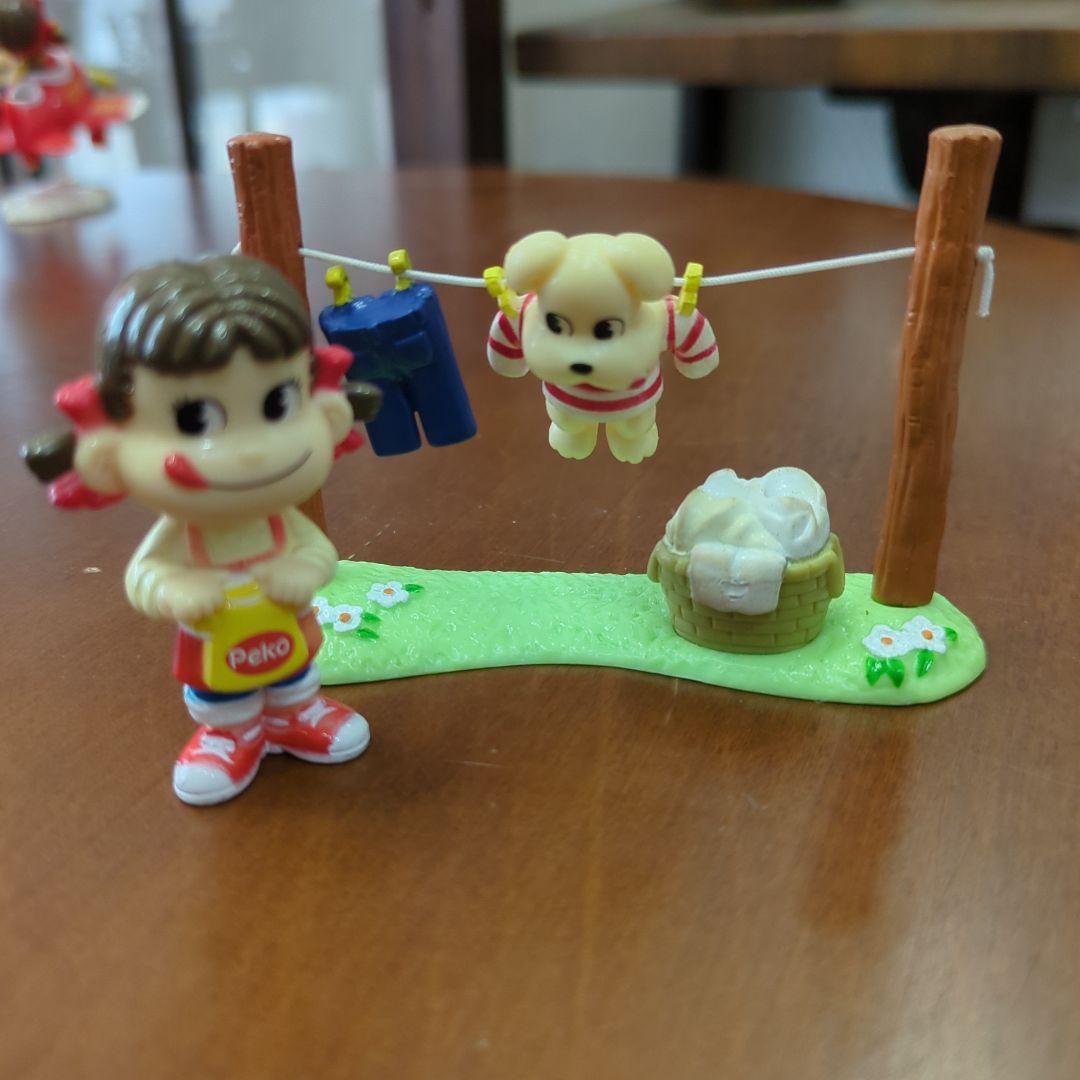 レトロ　ペコ&ポコストーリーシリーズ　フィギュア　ペコちゃん　10個