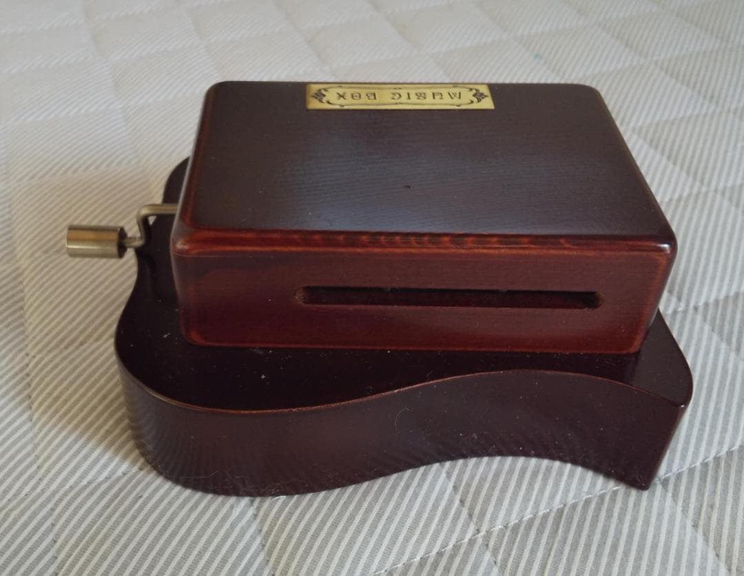 オルガニート２０　手回しオルゴール（SK-5-059）SANKYO