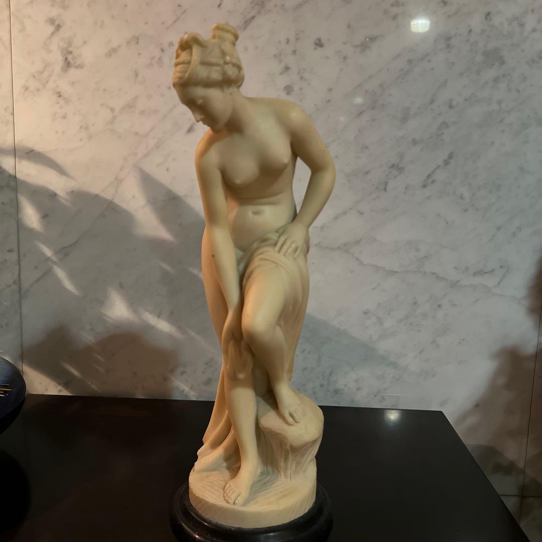 クラシック女性像 マーブル彫刻 約30cm