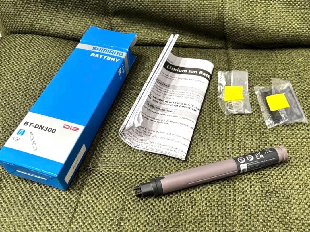 中古 BT-DN300 シマノ Di2バッテリー