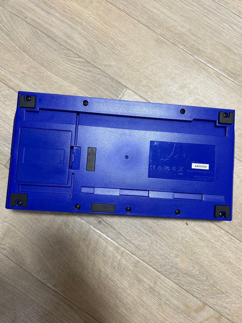 BOSS GT-1 エフェクター 本体と付属品