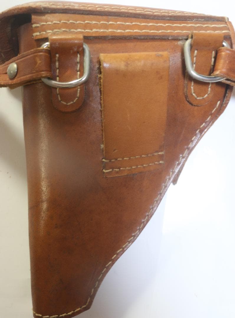 超貴重　旧陸軍　９４式自動拳銃用革製レプリカホルスター　　中古品