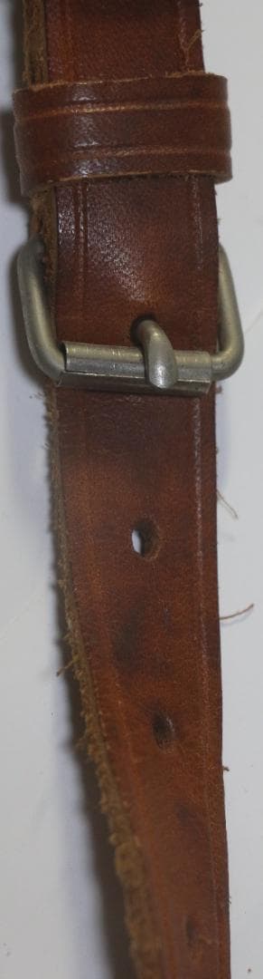 超貴重　旧陸軍　９４式自動拳銃用革製レプリカホルスター　　中古品