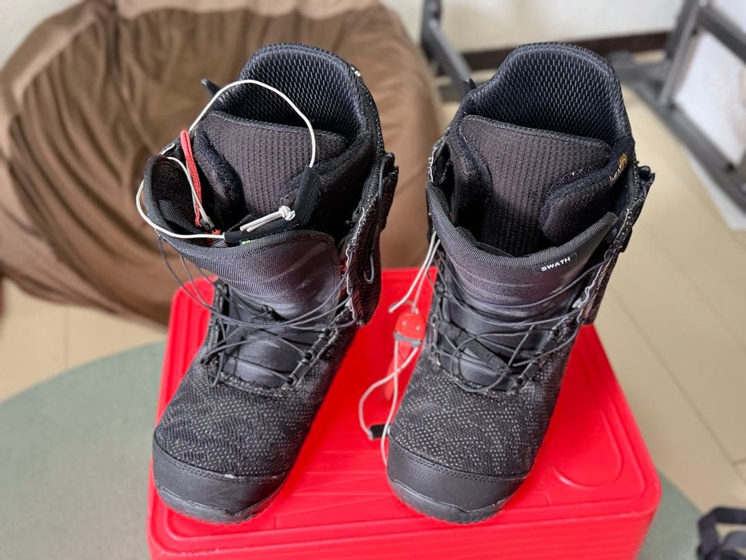 バートン　Burton スワス　スノーボード27.5 インソール新品　ブーツ
