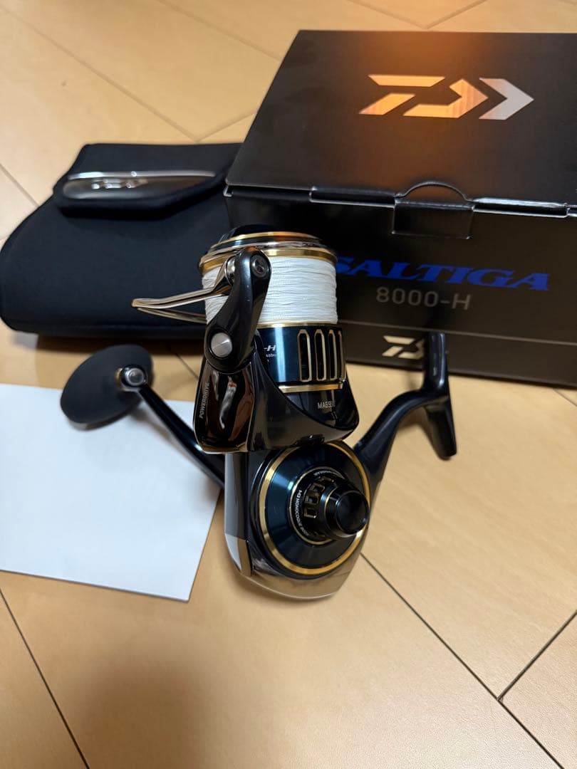 【美品】DAIWA 25ソルティガ 8000H