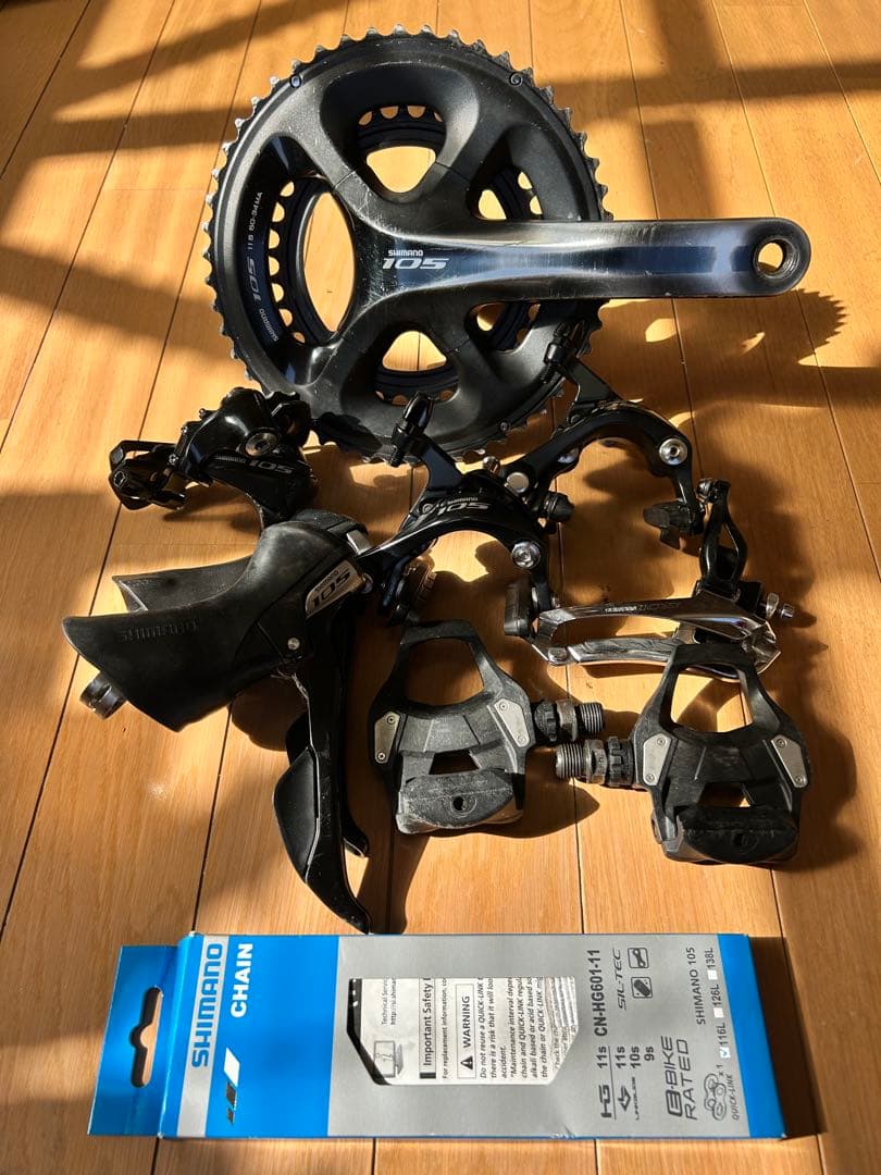 専用　　Shimano 105 FC-5800 コンポーネントセット　ペダル抜き