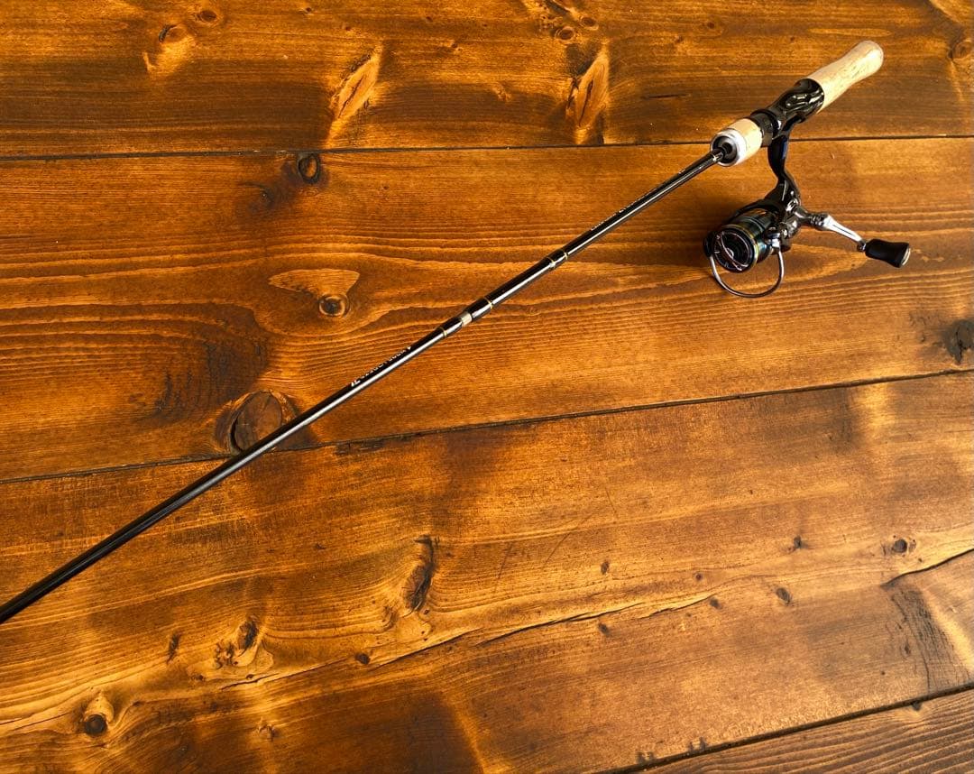 釣り竿セット　トラウトロッド　パックロッド　604UL 523UL 長さ調節可能