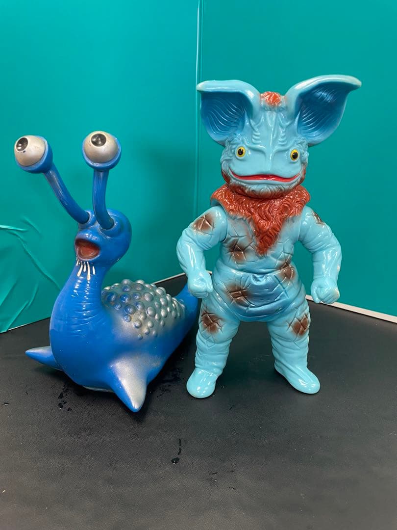 ナメゴン　イカルス星人