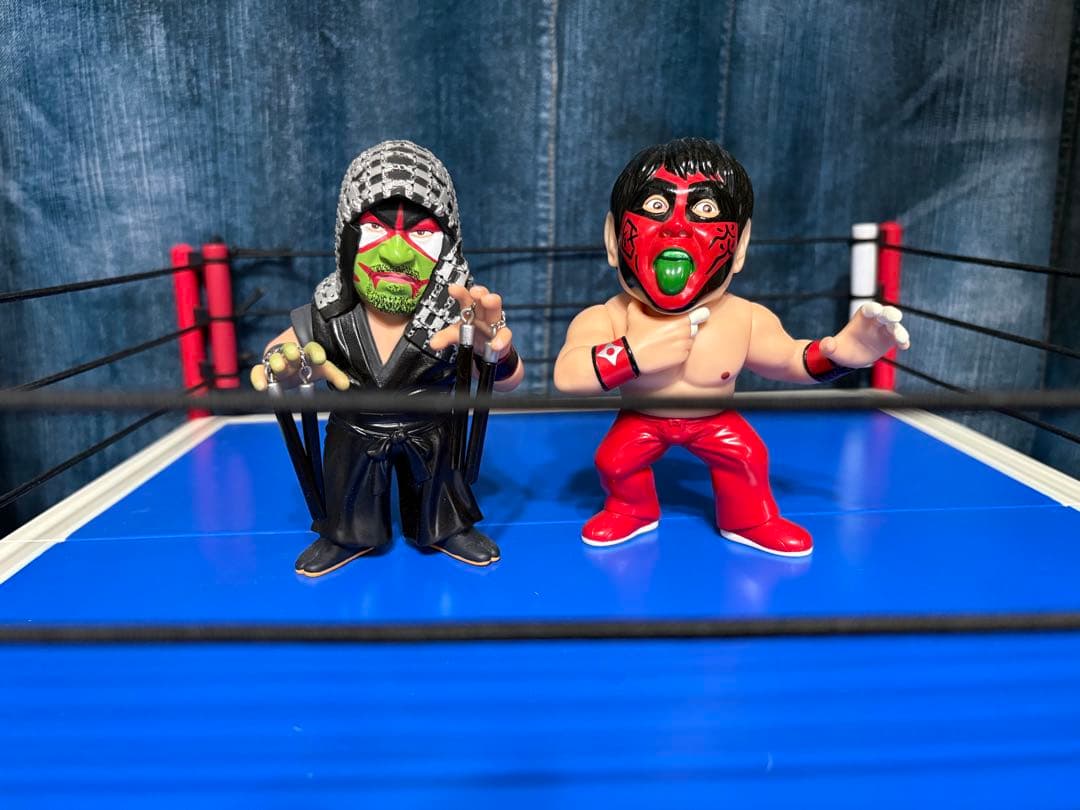 16d フィギュア12体+プロレスリング+カブキサイン　セット