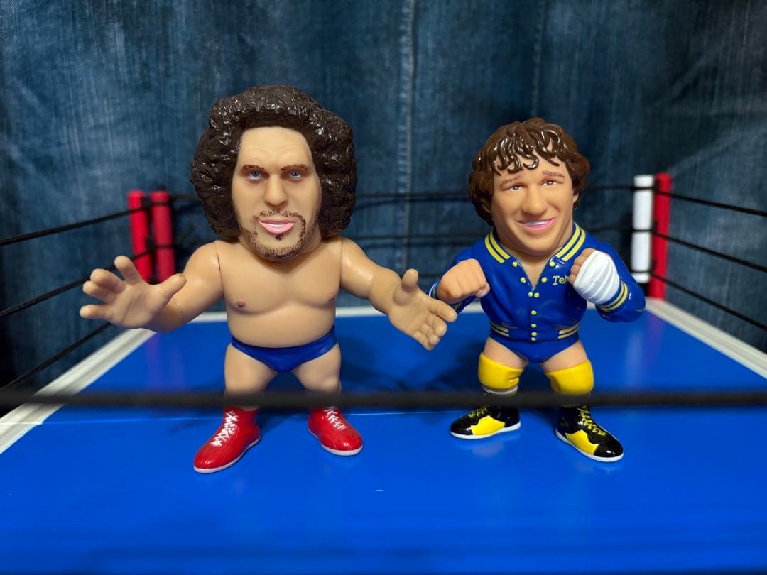 16d フィギュア12体+プロレスリング+カブキサイン　セット