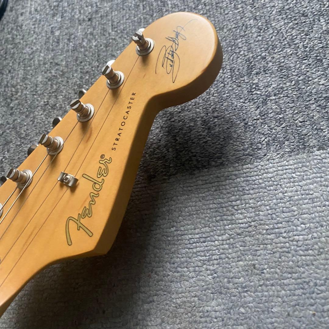 Fender バディガイシグネチャー ドット柄 ストラトキャスター 定価20万円