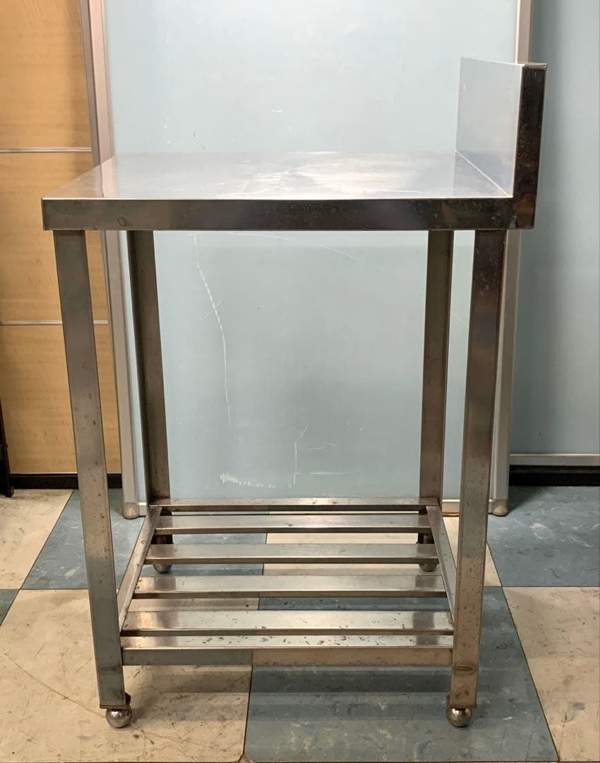 業務用ステンレス作業台 高さ950㎜×幅500㎜×奥行600㎜ バックガード付