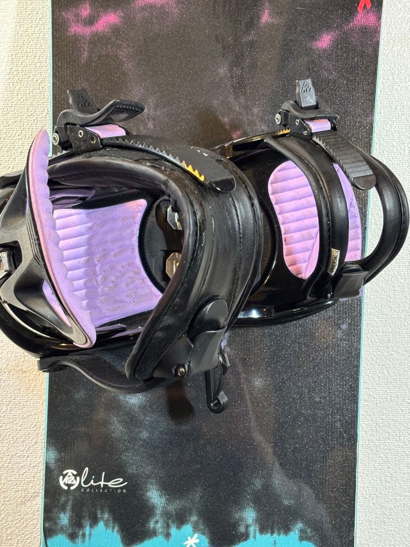 K2 Skylite (143cm) スノーボードビンディング付き