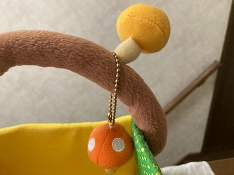 【希少】2003 サンリオ ハローキティ ハンドル付き 収納箱 黄色×緑