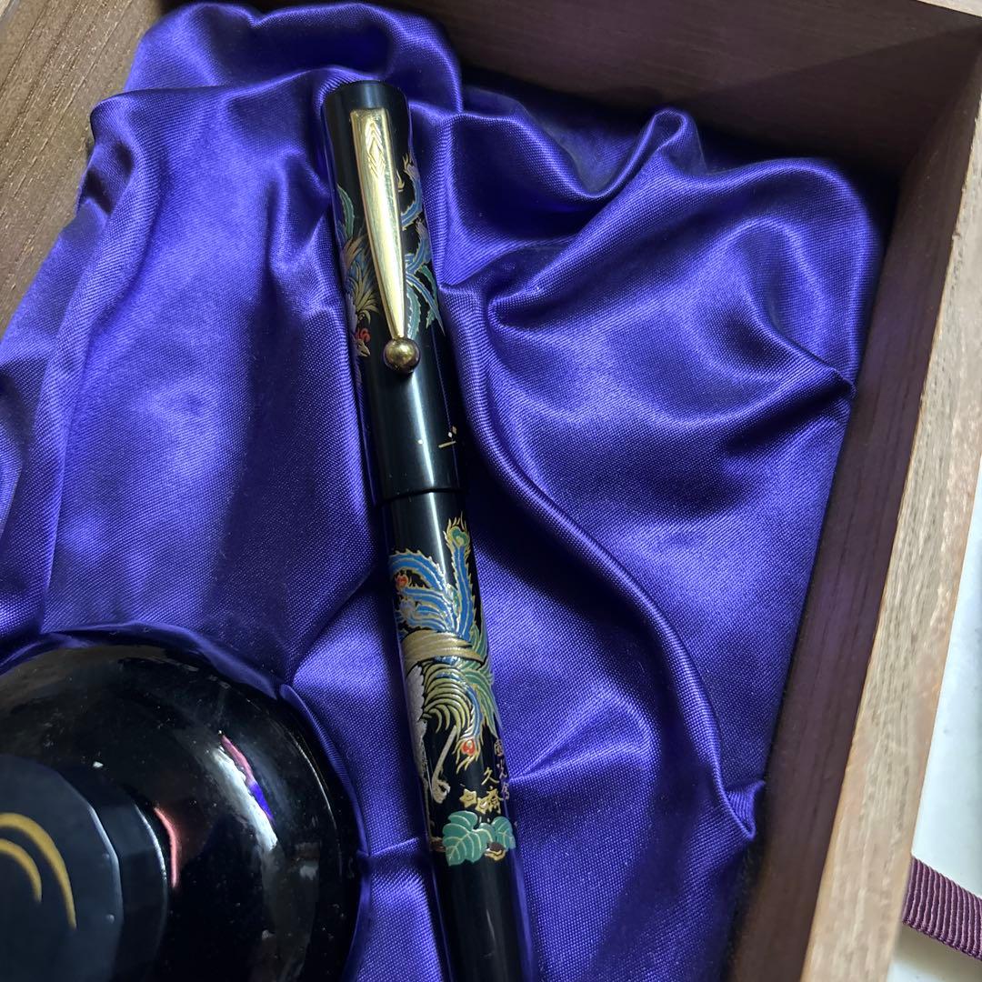 PILOT 天皇即位記念蒔絵万年筆 インク壺 木箱入り（蓋なし）限定1000本✨