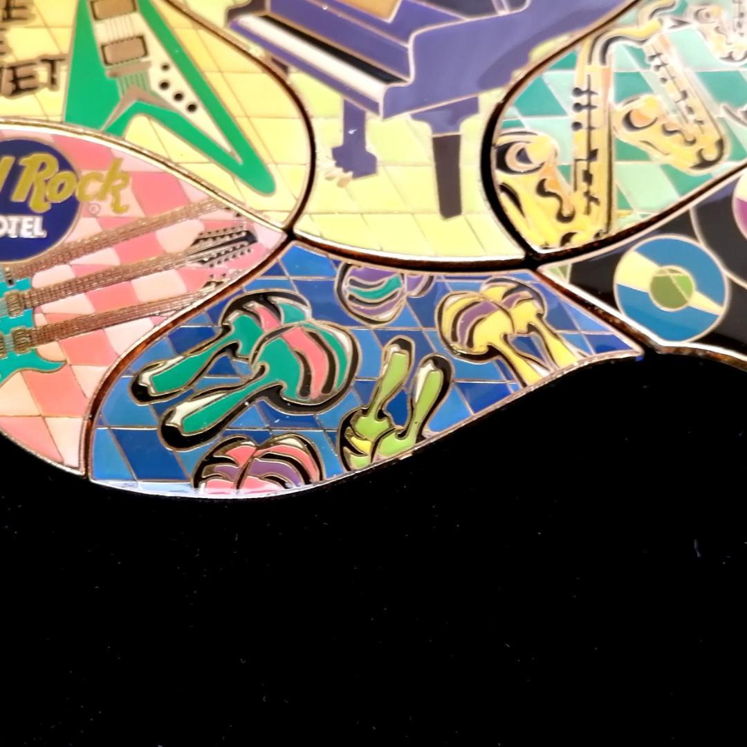 【限定品】ハードロックカフェ 30周年記念 ピンバッジ 14個組 BOX セット