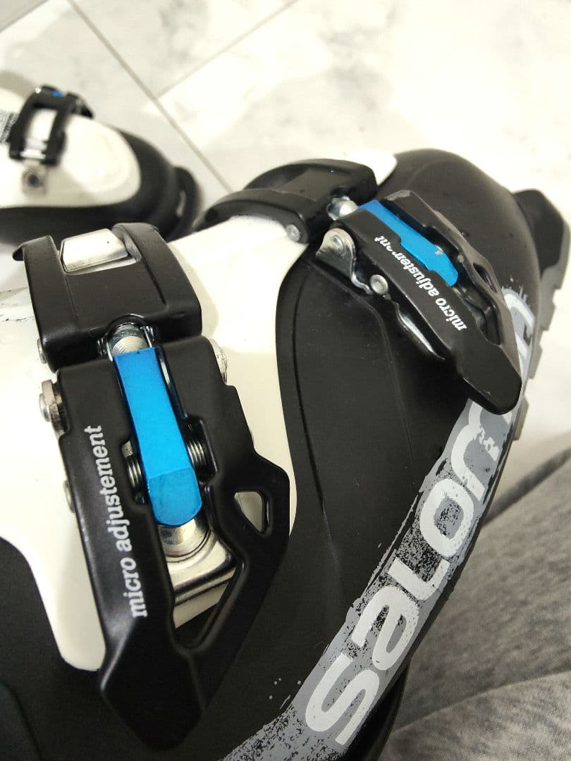 SALOMON QUEST ACCESS CRUISE スキーブーツ　良品☆