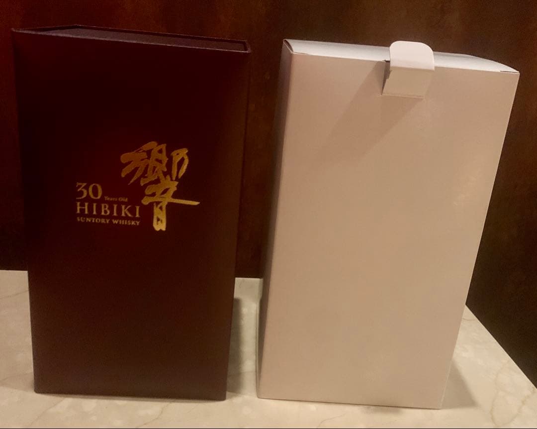 新品響30年箱付き外箱付き一本