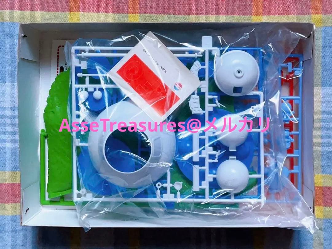 旧バンダイ模型 Dr.スランプ アラレちゃん ペンギン村 ニコチャン大王宇宙船