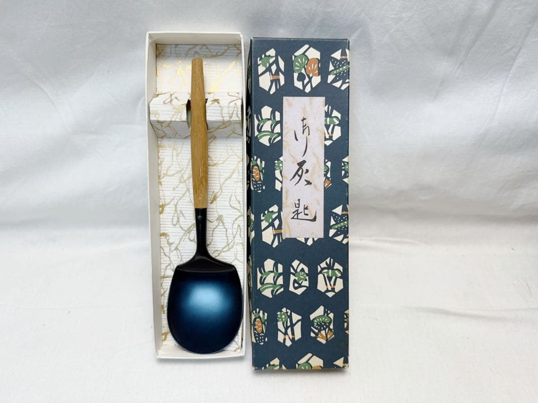 ほぼ未使用 茶道具 崇雲作 黒真塗 道安風炉 土風炉 陶印 敷板 底瓦 火箸灰匙