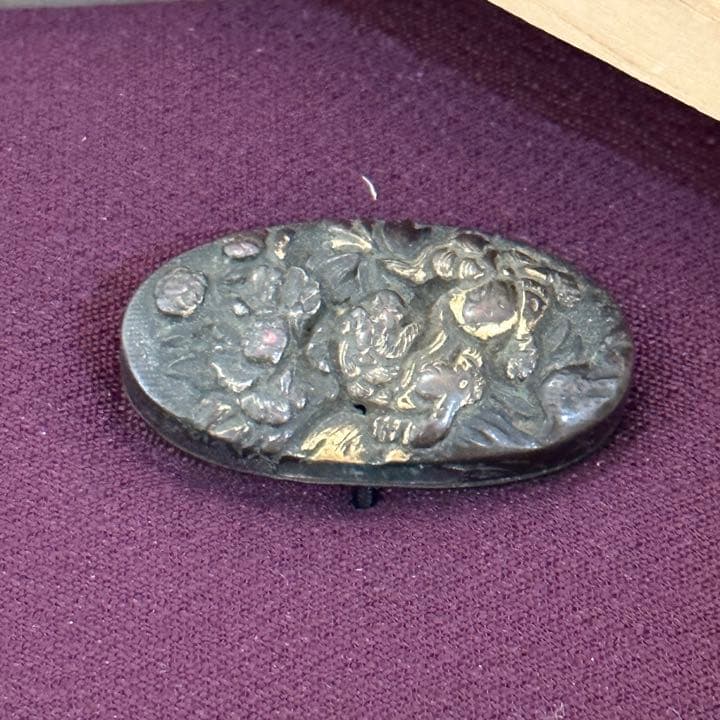 短刀拵え ⭐︎ 柄頭　唐獅子と牡丹　小脇差し