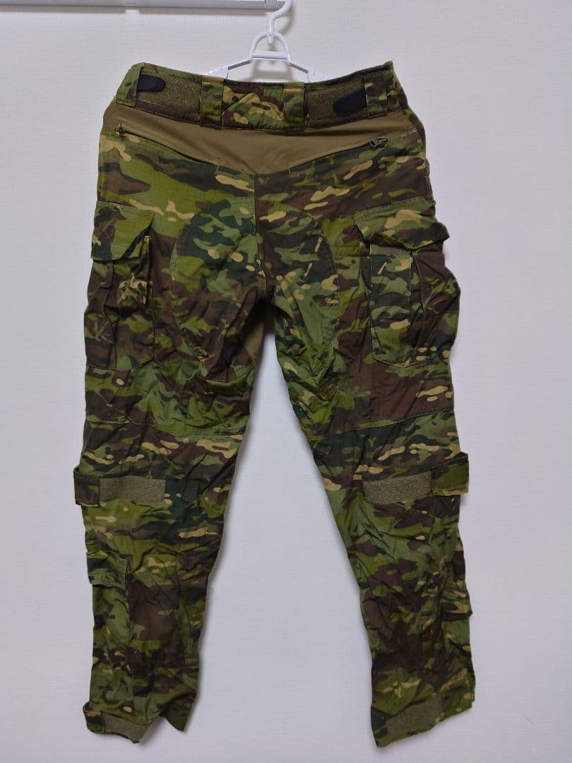 CryePrecisionタイプ コンバットシャツ・パンツ　マルチカムトロピック