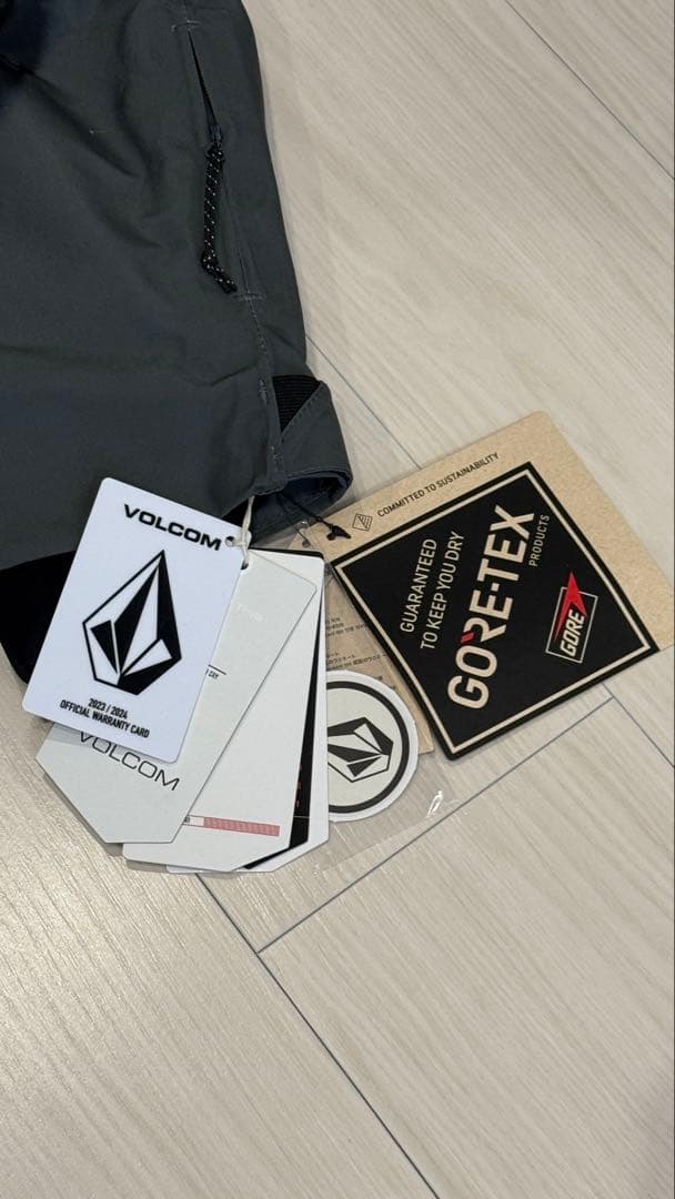 【新品未使用】ボルコムジャケットFERN INS GORE PULLOVER L