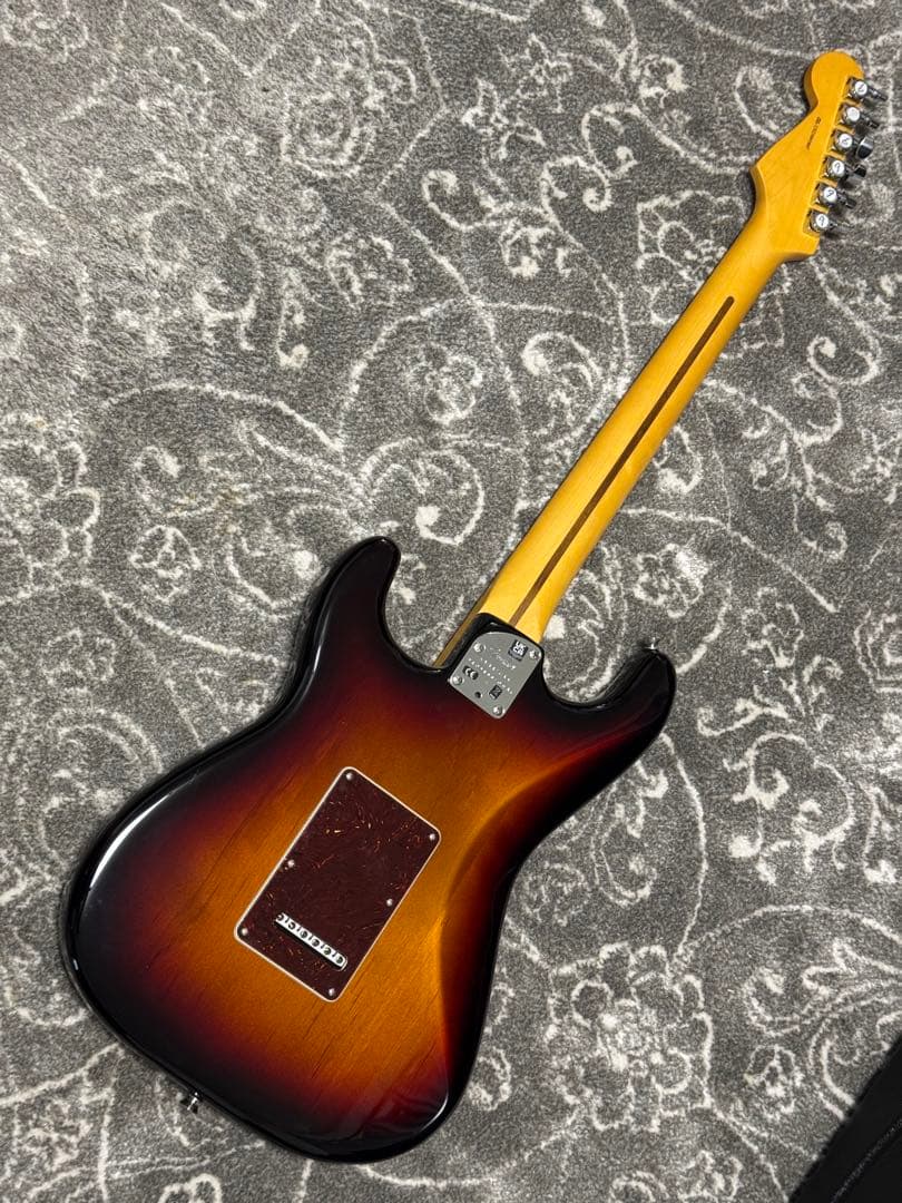 Fender American professional Ⅱ 純正ロックペグ付