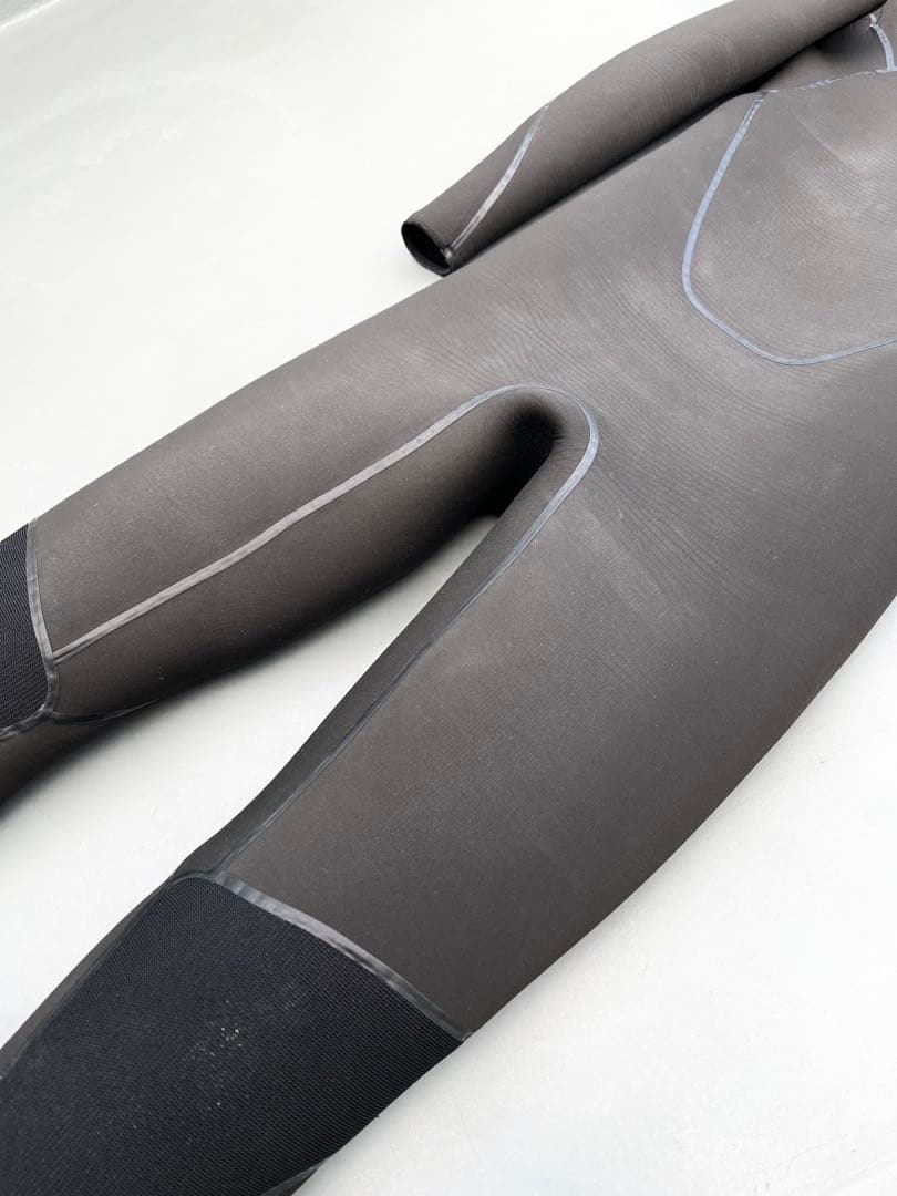 Patagonia Men's R2フロント ジップ フルスーツ Mサイズ