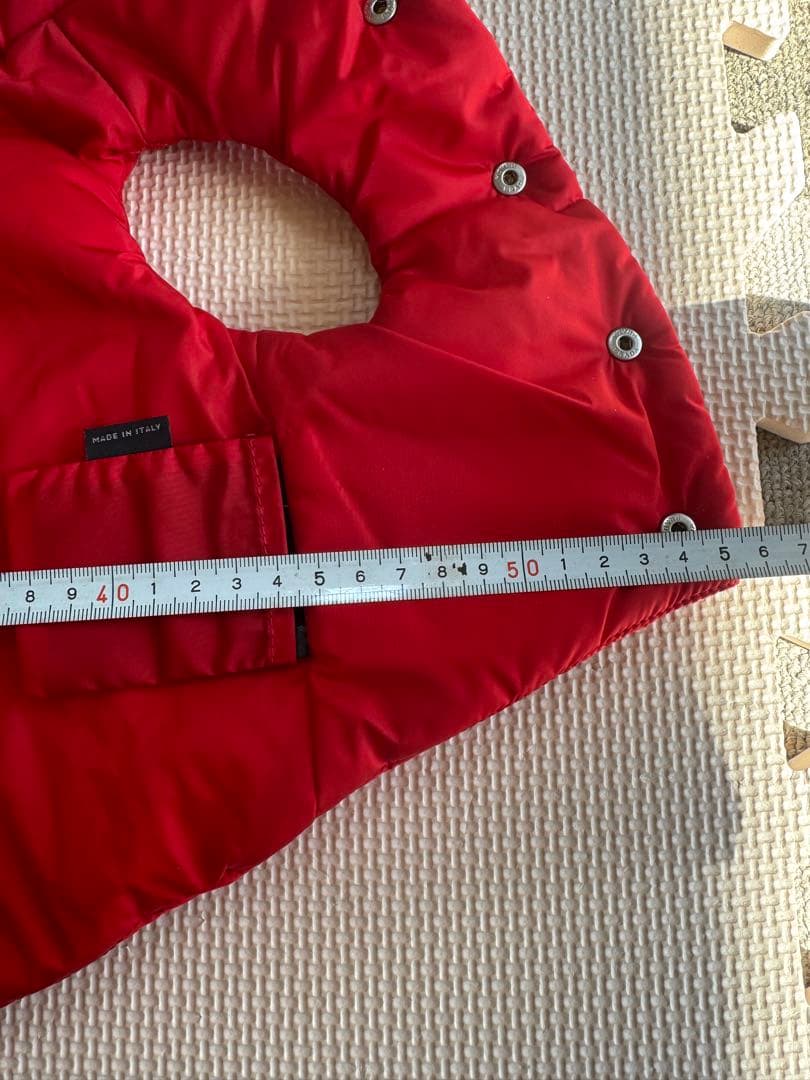 PRADA フード付きダウンジャケット(ペット用) Mサイズ