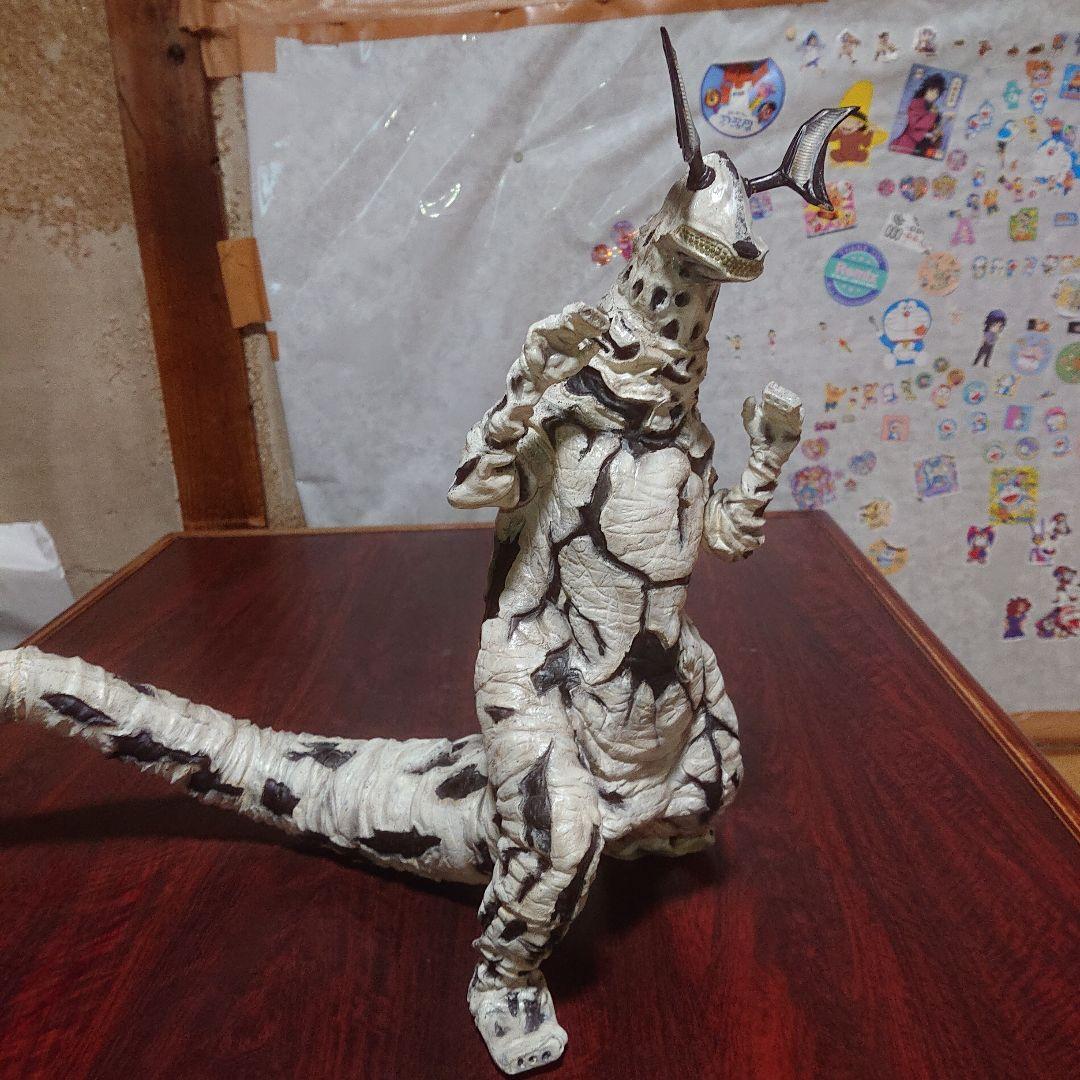 WAVE/エレキング ガレージキット