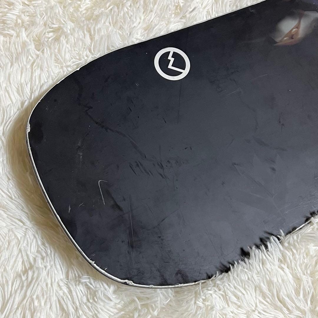 【良品】 NOVEMBER KD 136 ジュニア　キッズ　スノーボード