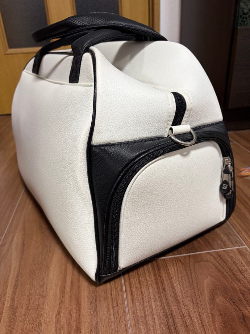 ブリヂストン　ゴルフボストンバック