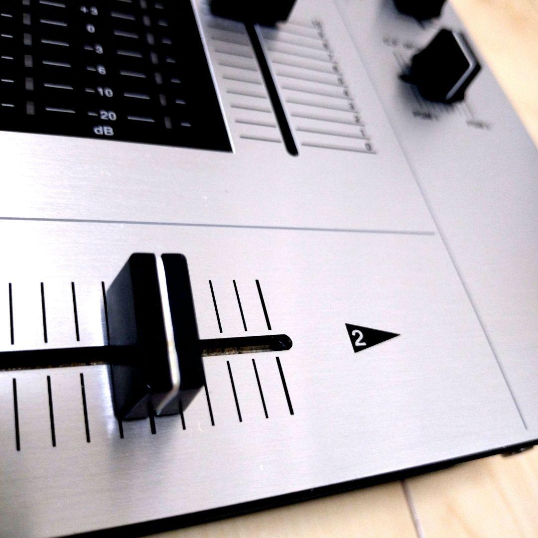 極美品 Vestax PMC-05PRO3 VCA DJミキサー