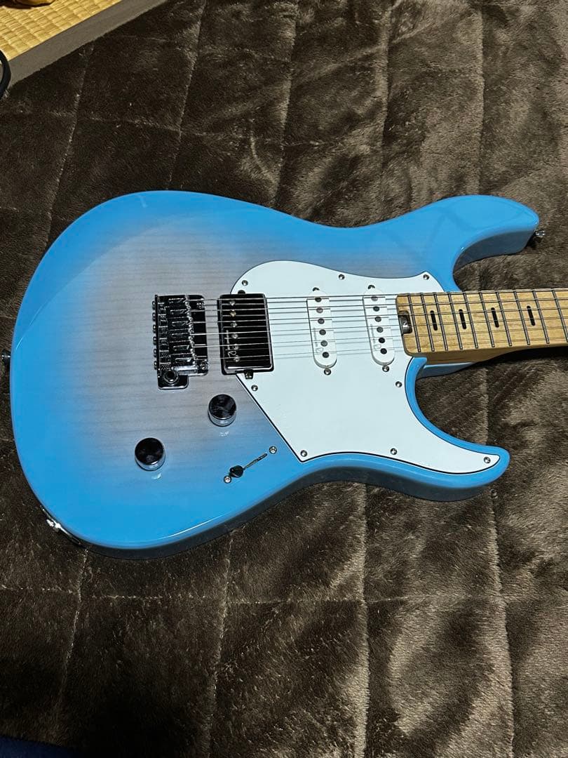 Yamaha Pacifica Professional BBB 新品同様