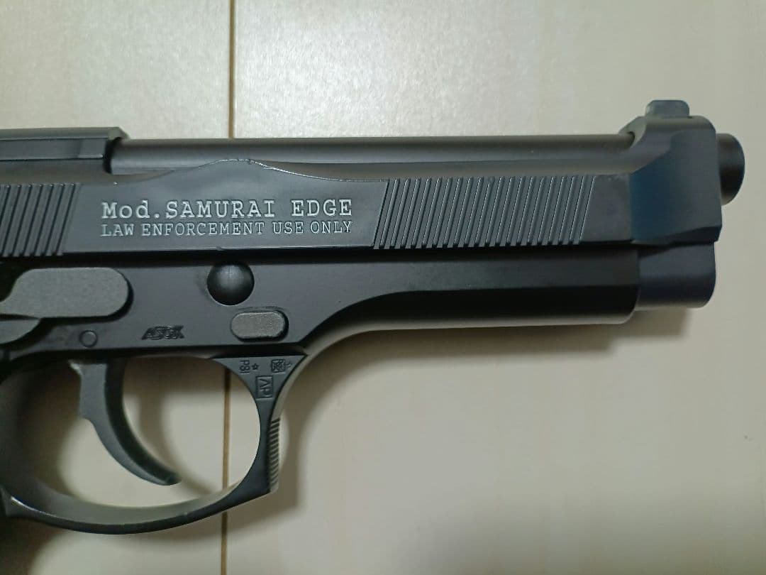 【中古品】東京マルイ ガスガン「サムライエッジ スタンダードモデル（改）」