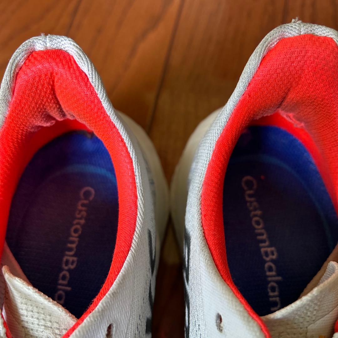 BROOKS HYPERION MAX 25.5cm 補修材付き　ランニング