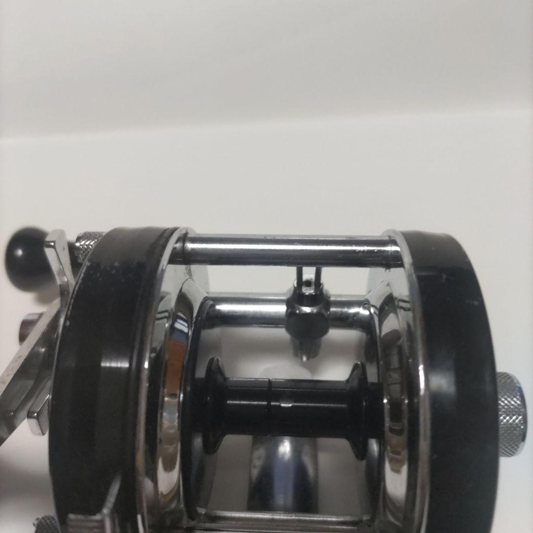 ABU Ambassadeur 5001 C ベイトリール