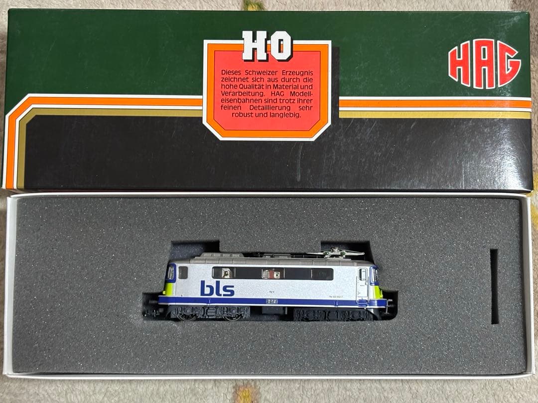 新品同様 HO HAG BLS Re420電気機関車　新塗装タイプ