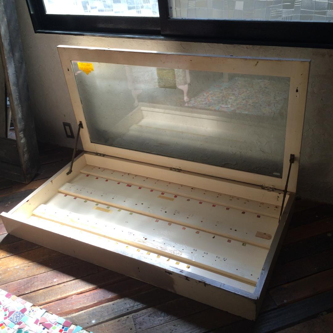 イギリス アンティーク ガラス ケース ディスプレイ 陳列棚 開閉式 店舗 什器