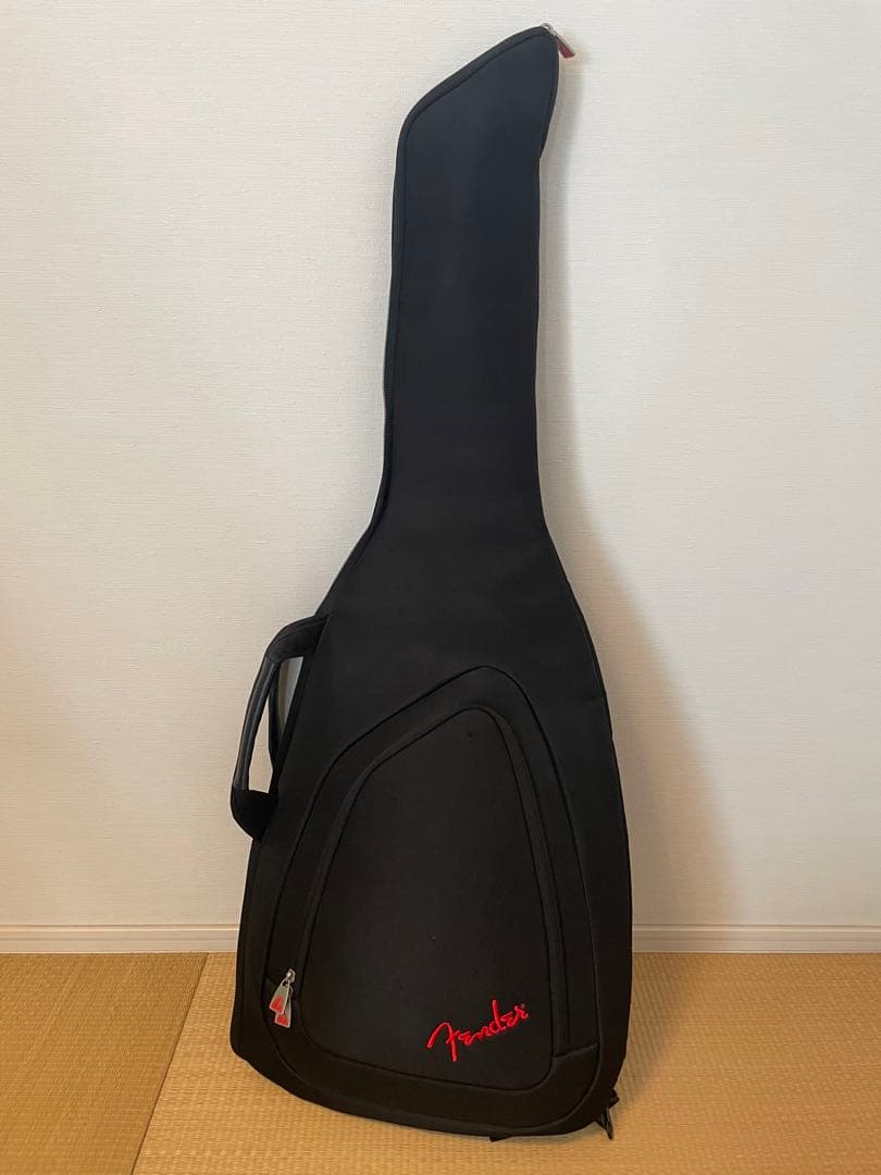 Fender Stratocaster ギター 白