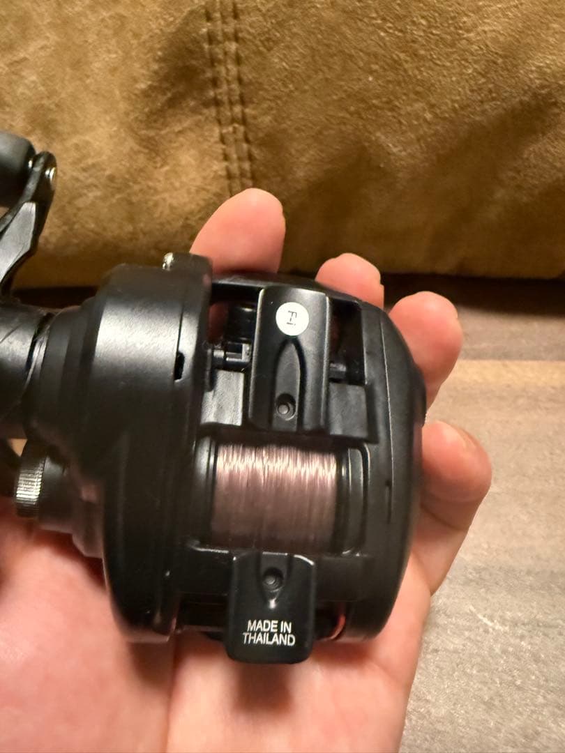 Daiwa TATULA100XH ベイトリール 右ハンドル
