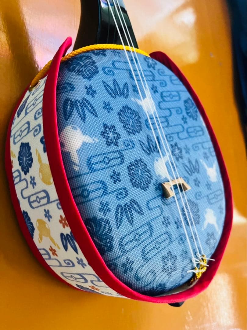 にゃにゃまる　ピカチュウ　三線